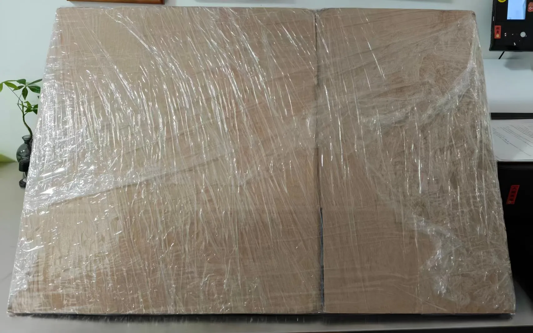 نمونه های جدید با موفقیت به مشتری بین المللی ارسال شد